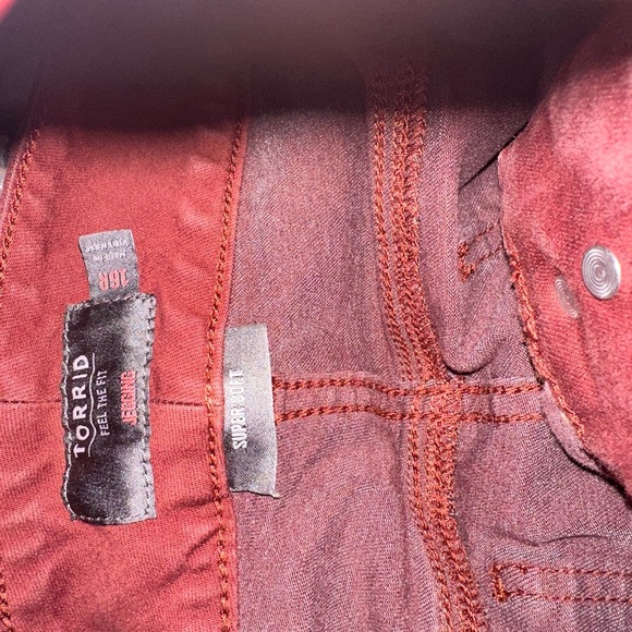 Torrid size 16 multi zipper red jeggings - Picture 3 of 6